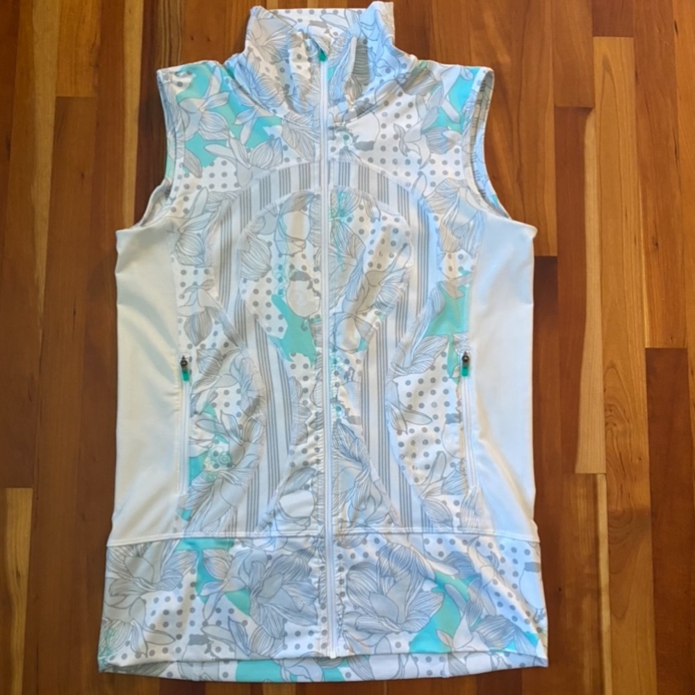 Vintage Lululemon Vest with Side Mesh Panels with Grey/Turquoise Lily Pattern
